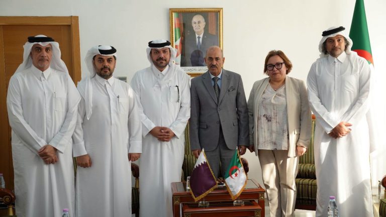 وزير الصناعة البروفيسور فريد كورتل يستقبل وفداً عن مجموعة “باور إنترناشيونال هولدينغ” القطرية