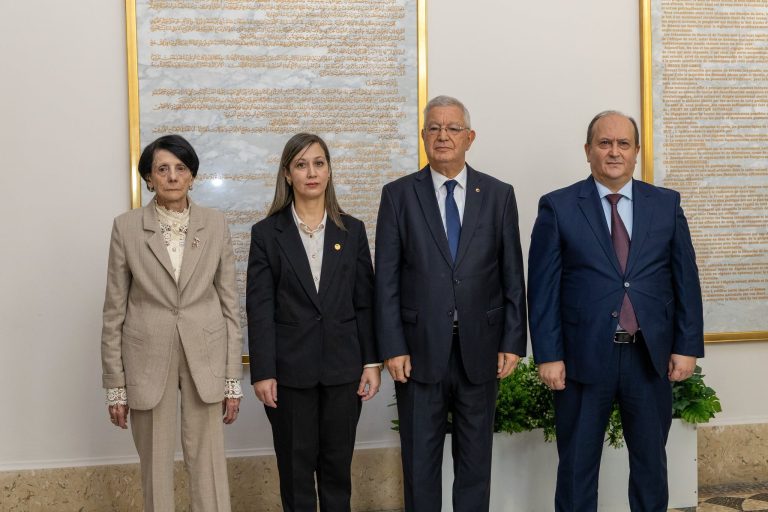خليدة بوفدش تشارك في افتتاح الدورة البرلمانية العادية 2026-2027 بمجلس الأمة
