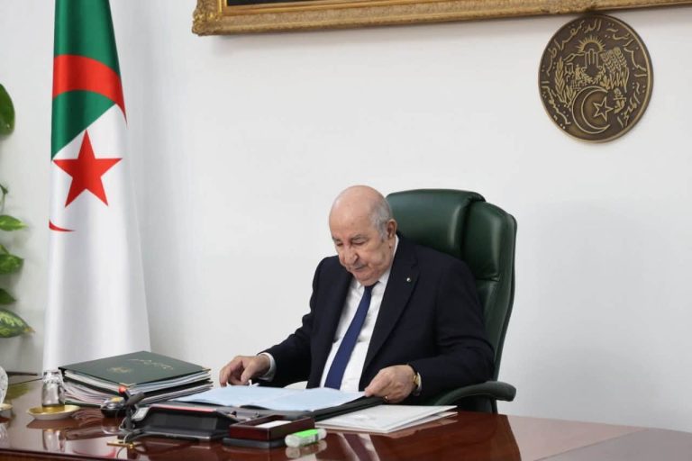 رئيس الجمهورية  يقرر دعم تكاليف الحج ويرفع أجور أعوان الحماية المدنية