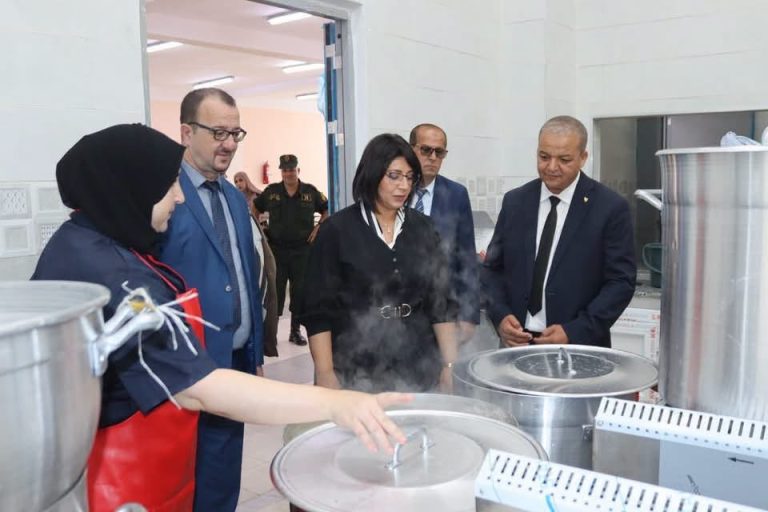 الدخول المدرسي 2026-2027.. مطاعم مدرسية تستقبل التلاميذ من اليوم الأول بـالجزائر