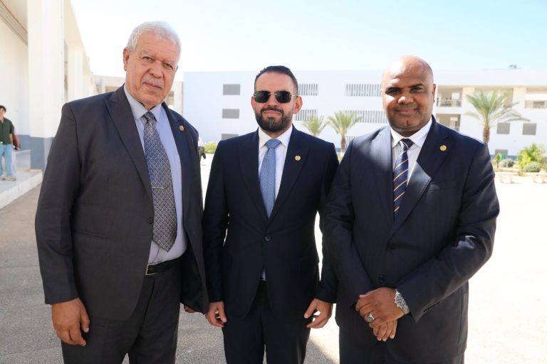 النائب محمد تاجر يمثل المجلس في فعاليات ملتقى وطني حول مكانة البرلمان في التعديل الدستوري لسنة 2020