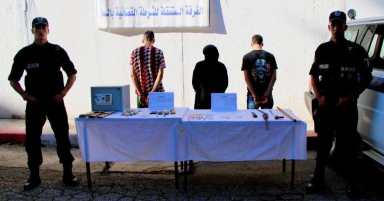 الفرقة المتنقلة للشرطة القضائية بالما تطيح بعصابة  مكونة من 3أشخاص من بينهم إمرأة