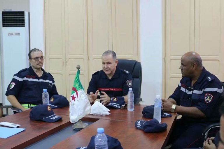 ورقلة تحتضن دورة تكوينية في البحث والإنقاذ بالأوساط الوعرة