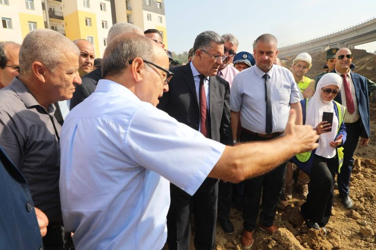 وزير الري يقف على عودة التزويد بالمياه الشروب ببومرداس