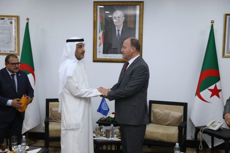 وزير العمل والتشغيل والضمان الاجتماعي يستقبل المدير العام لمنظمة العمل العربية