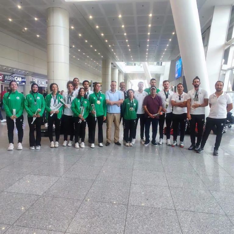 المنتخب الجزائري للتجديف يختتم مشاركته في البطولة الإفريقية بتونس بـ13 ميدالية