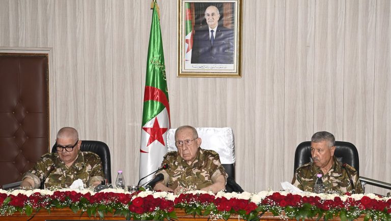 كلمة السيد الفريق أول السعيد شنڨريحة،بمناسبة التنصيب الرسمي للقائد الجديد للناحية العسكرية الأولى