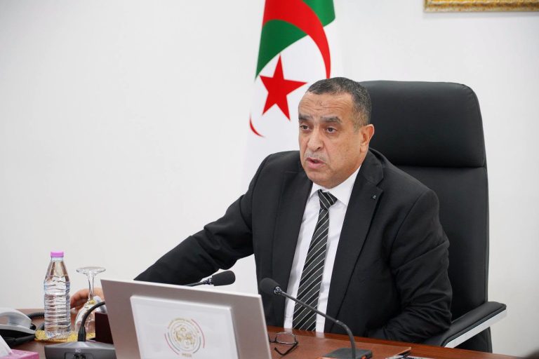 وزير الطاقة والطاقات المتجددة يترأس اجتماع لجنة التنسيق للقطاع لمتابعة عدد من الملفات ذات الأولوية
