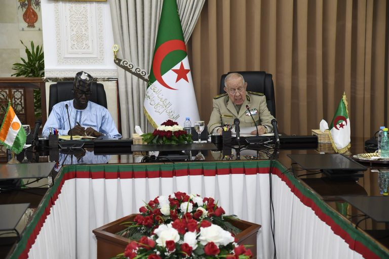 كلمةالفريق أول السعيد شنڨريحة، خلال إستقباله لوزير الدولة، وزير الدفاع الوطني لجمهورية النيجر
