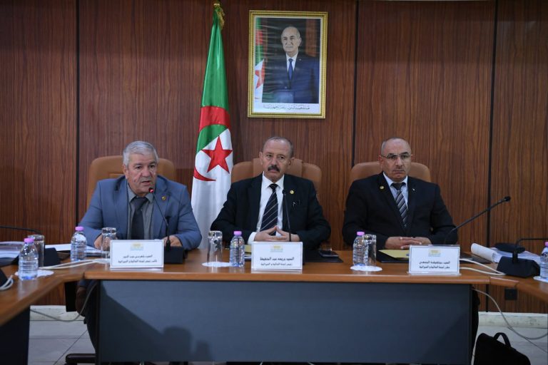 لجنة المالية تعقد اجتماعا تمهيديا لضبط رزنامة دراسة مشروع قانون المالية لسنة 2027